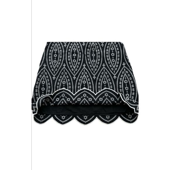 LOFT Embroidered Scalloped Black White Skirt Sz 4 - Picture 3 of 6